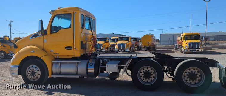 image for item OL9144 2019 Kenworth T680  semi truck