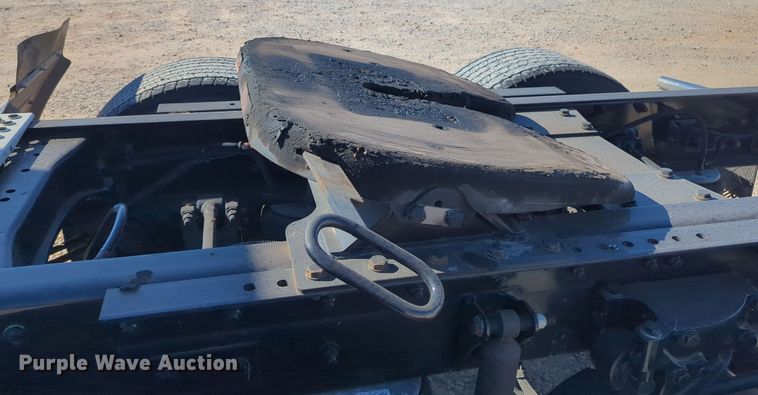 image for item OL9144 2019 Kenworth T680  semi truck