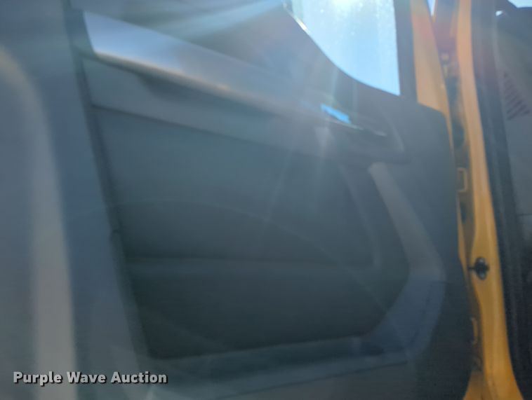 image for item OL9144 2019 Kenworth T680  semi truck