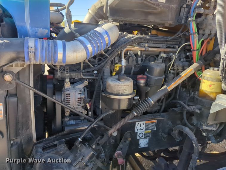 image for item OL9144 2019 Kenworth T680  semi truck