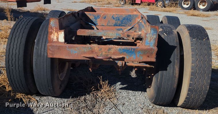 image for item OL9205 Tandem axle assembly