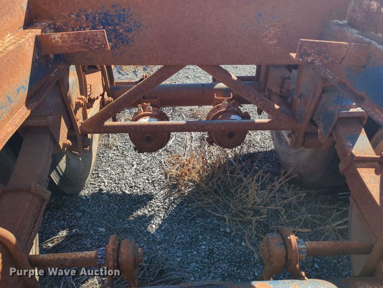 image for item OL9205 Tandem axle assembly