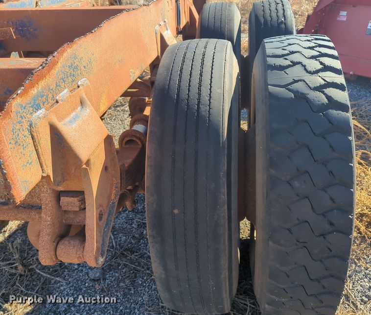 image for item OL9205 Tandem axle assembly