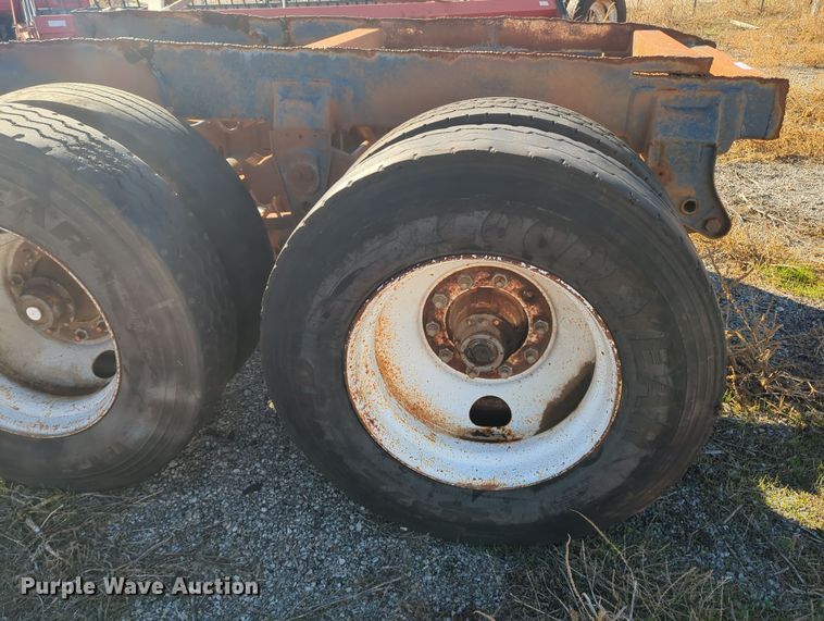 image for item OL9205 Tandem axle assembly