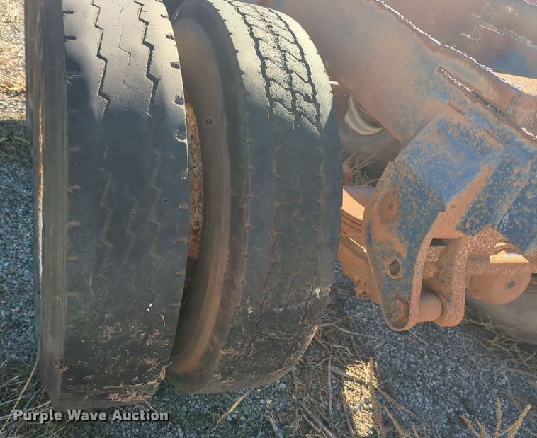 image for item OL9205 Tandem axle assembly