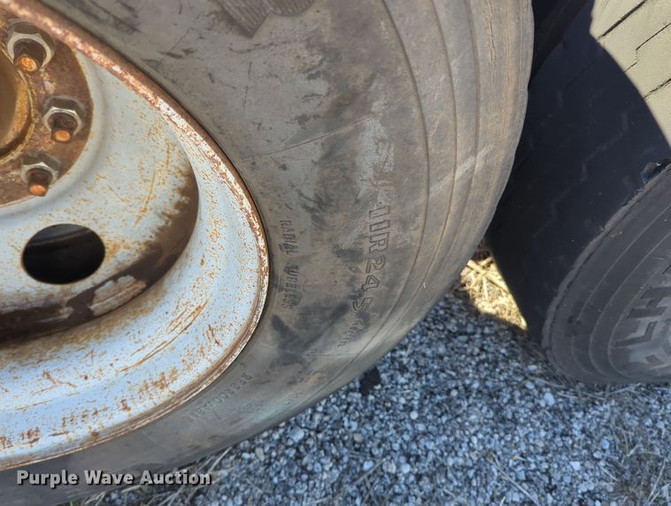 image for item OL9205 Tandem axle assembly