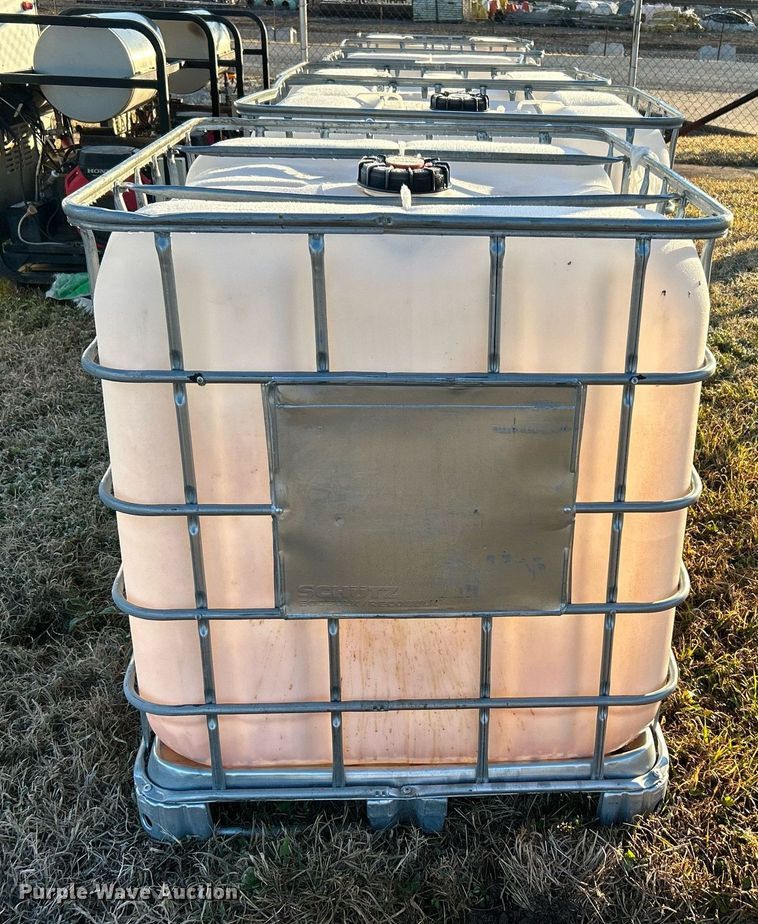 image for item DN0549 (6) poly totes