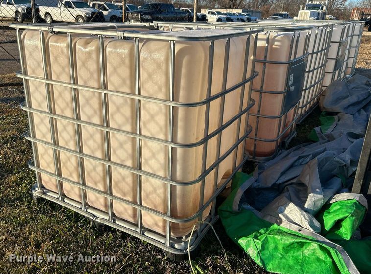 image for item DN0549 (6) poly totes