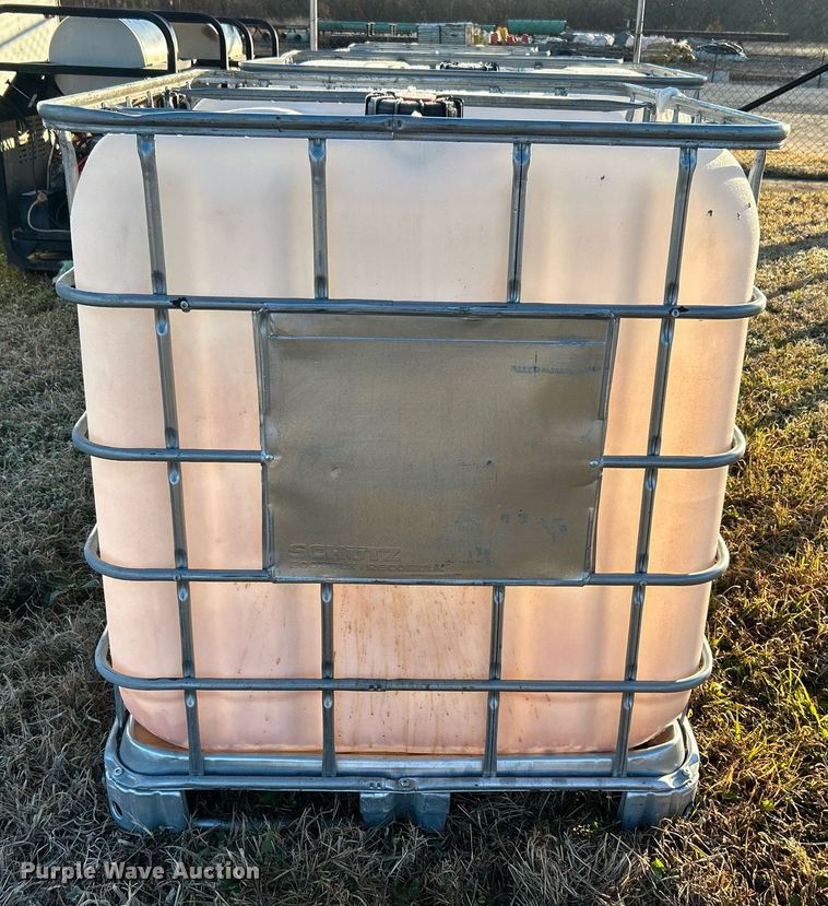 image for item DN0549 (6) poly totes