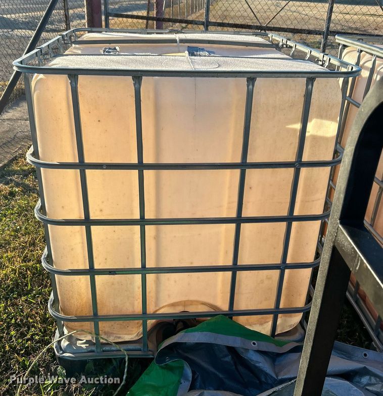 image for item DN0549 (6) poly totes