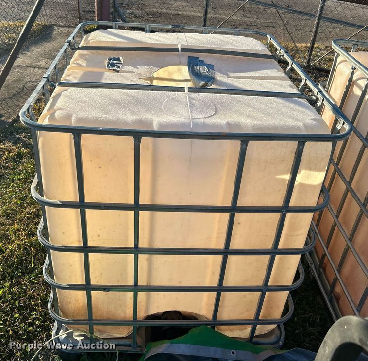 image for item DN0549 (6) poly totes