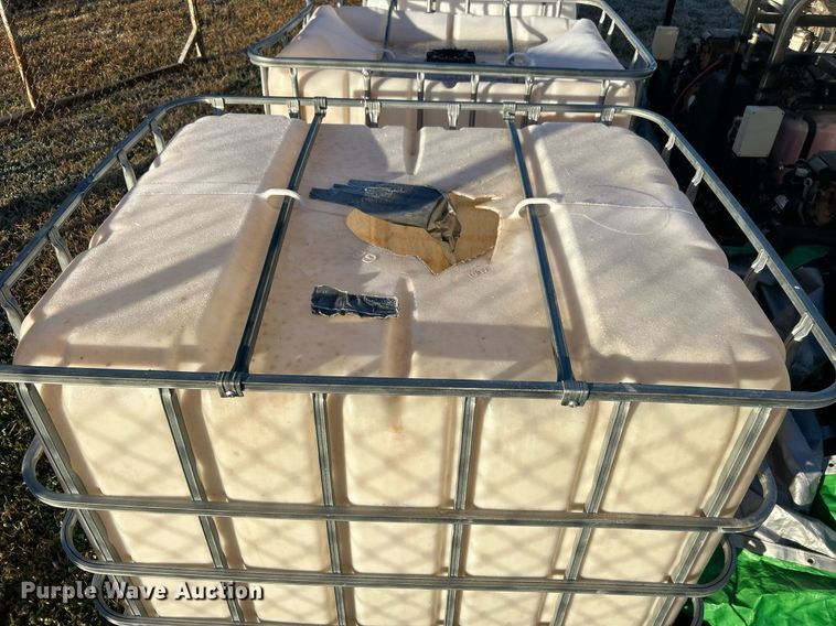 image for item DN0549 (6) poly totes