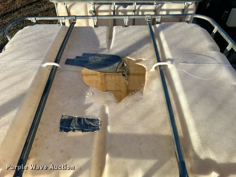 image for item DN0549 (6) poly totes