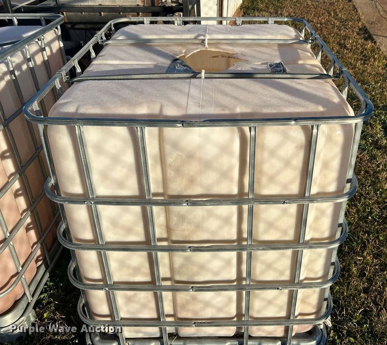 image for item DN0549 (6) poly totes