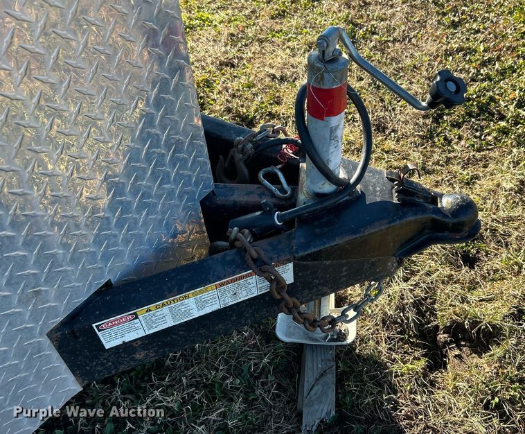 image for item DN0553 2019 Bravo Trailers SC8524TA3  enclosed cargo trailer