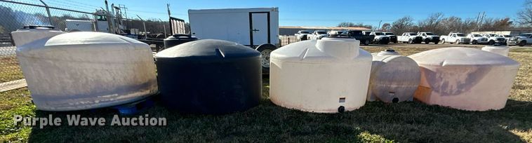 image for item DN0554 (5) poly tanks