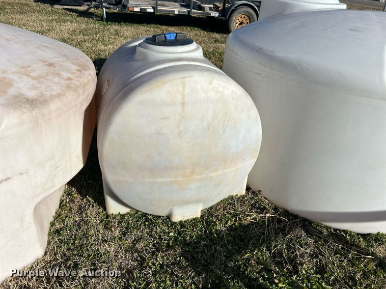 image for item DN0554 (5) poly tanks