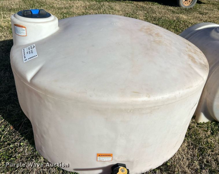 image for item DN0554 (5) poly tanks