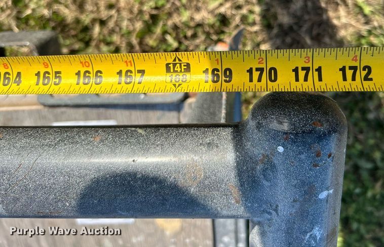 image for item DN0555 2016 Diamond C  utility trailer