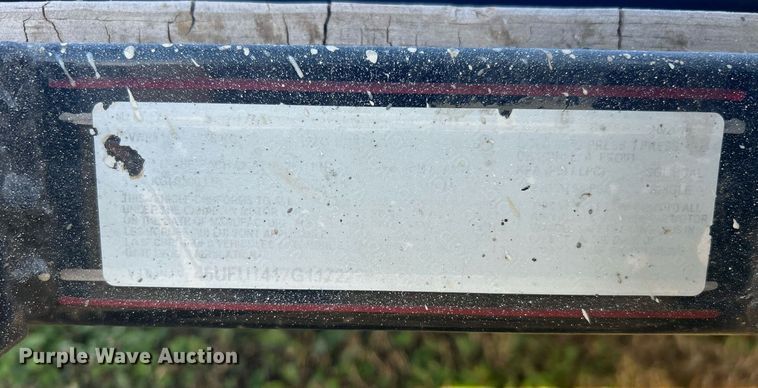 image for item DN0555 2016 Diamond C  utility trailer