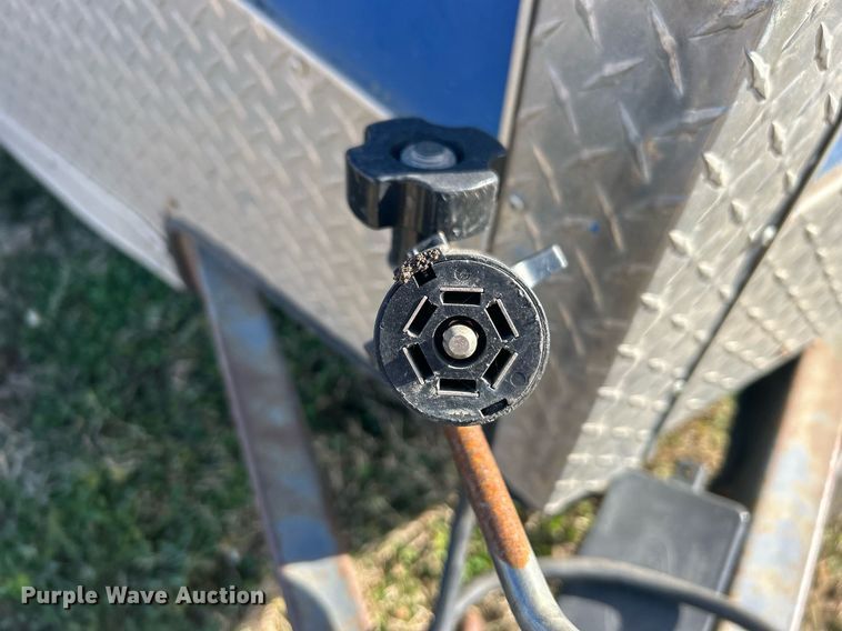 image for item DN0557 2014 Stealth Enterprises  enclosed cargo trailer