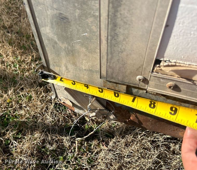 image for item DN0557 2014 Stealth Enterprises  enclosed cargo trailer