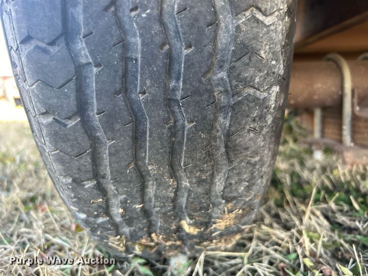 image for item DN0557 2014 Stealth Enterprises  enclosed cargo trailer