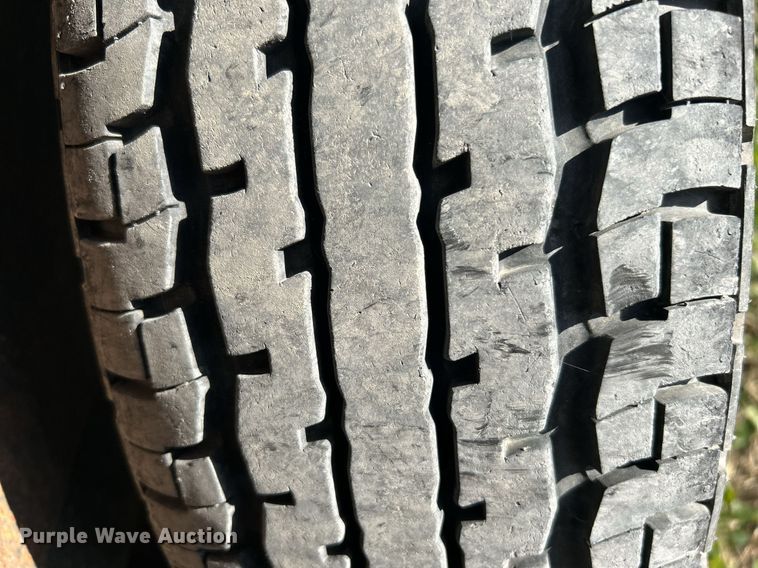 image for item DN0559 2016 Doosan P185  air compressor