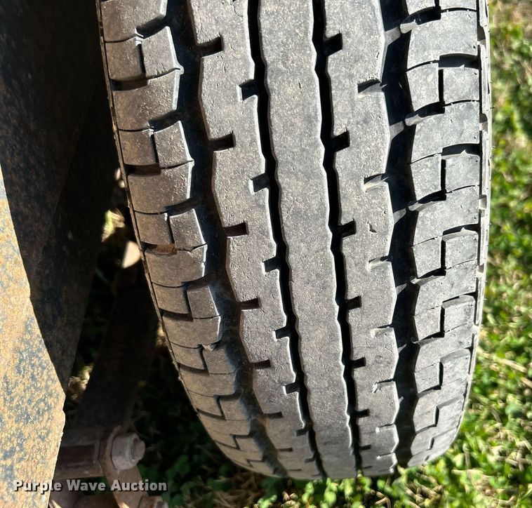 image for item DN0559 2016 Doosan P185  air compressor