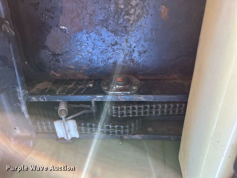 image for item DN0634 Argo 8 X 8 Magnum  utility vehicle