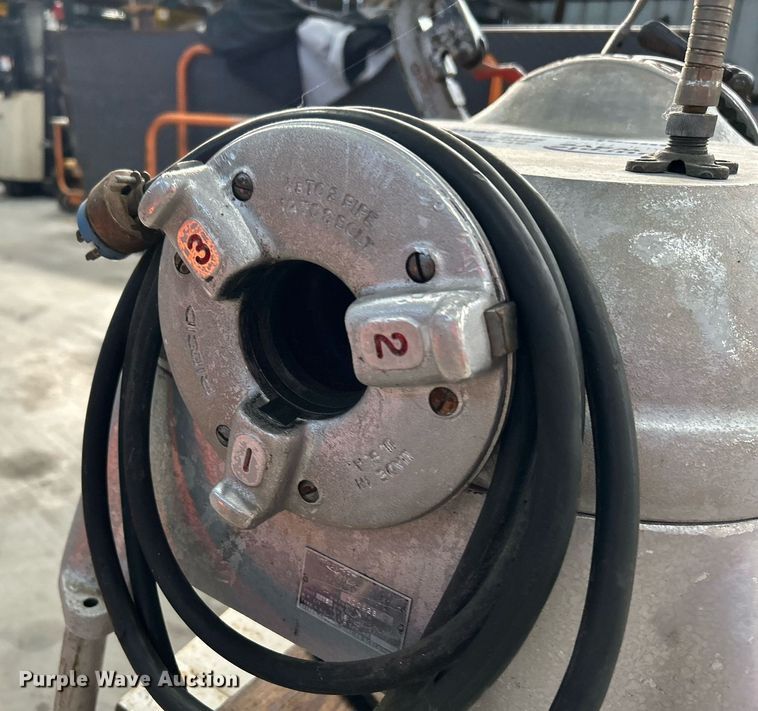 image for item DN0635 Rigid 535  pipe threader