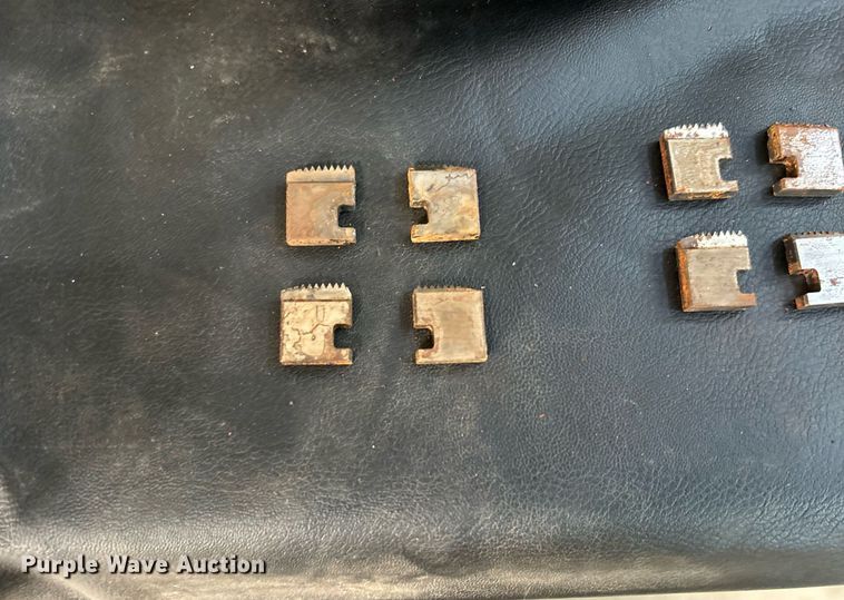 image for item DN0635 Rigid 535  pipe threader