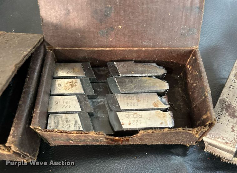 image for item DN0635 Rigid 535  pipe threader