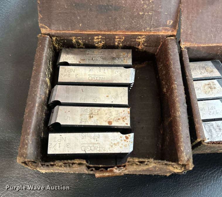 image for item DN0635 Rigid 535  pipe threader