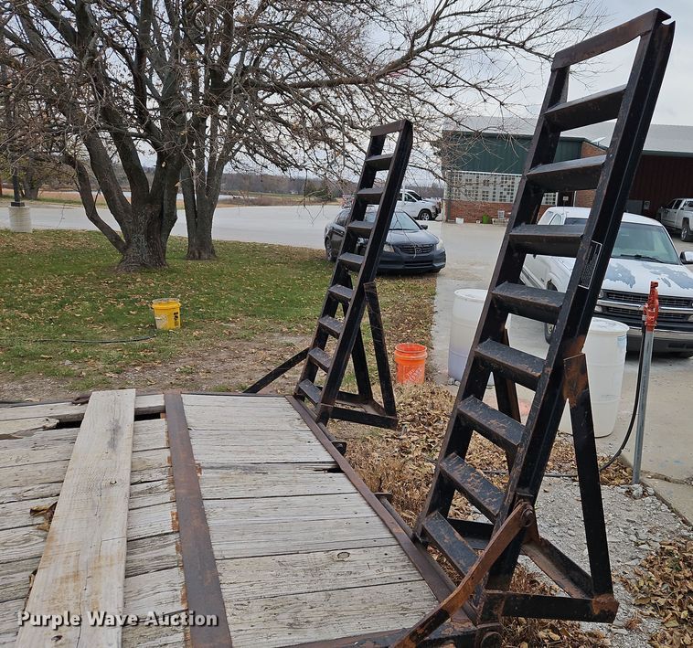 image for item DN7117 2014 Load Trail  equipment trailer