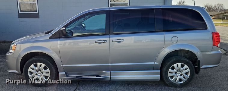 image for item DN7164 2018 Dodge Grand Caravan  handicap accessible van