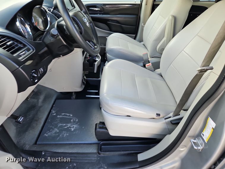 image for item DN7164 2018 Dodge Grand Caravan  handicap accessible van