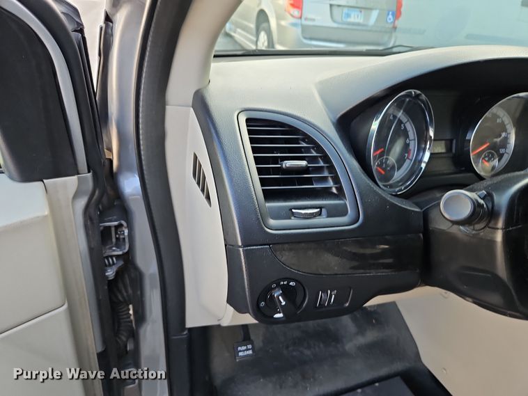 image for item DN7164 2018 Dodge Grand Caravan  handicap accessible van