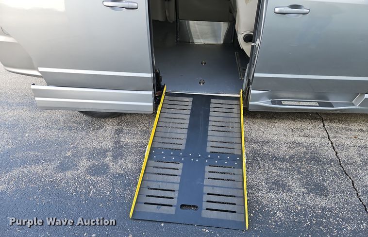 image for item DN7164 2018 Dodge Grand Caravan  handicap accessible van