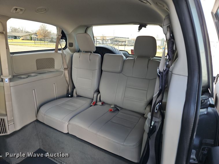 image for item DN7164 2018 Dodge Grand Caravan  handicap accessible van