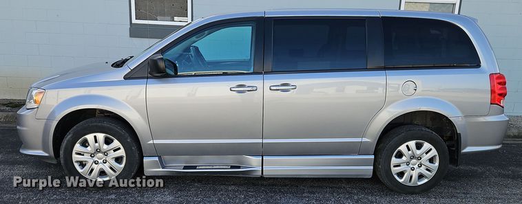 image for item DN7165 2018 Dodge Grand Caravan  handicap accessible van