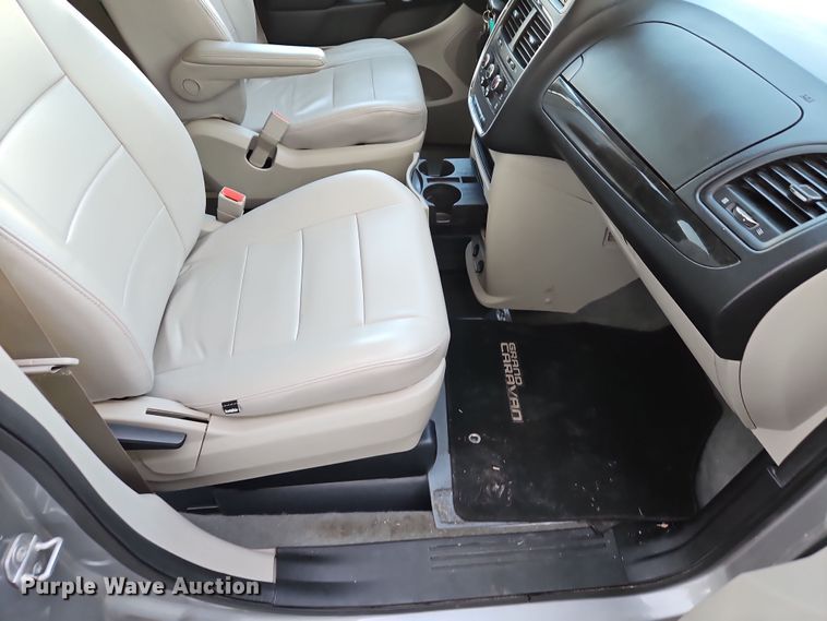 image for item DN7165 2018 Dodge Grand Caravan  handicap accessible van