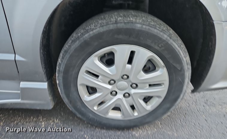 image for item DN7165 2018 Dodge Grand Caravan  handicap accessible van