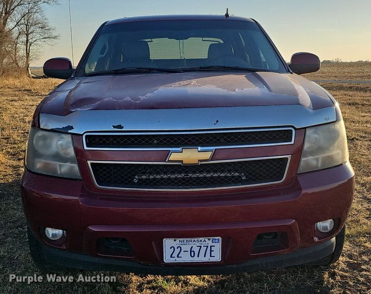 image for item DQ8556 2007 Chevrolet Avalanche  Crew Cab pickup truck