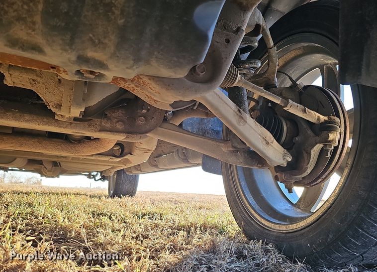 image for item DQ8556 2007 Chevrolet Avalanche  Crew Cab pickup truck