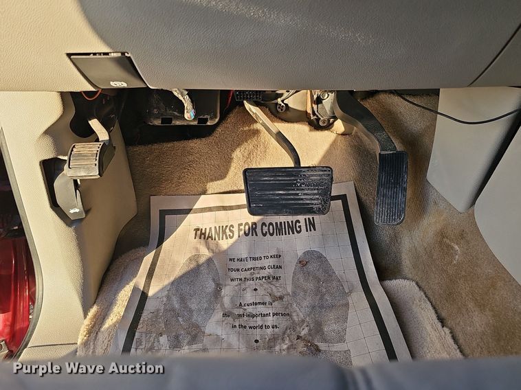 image for item DQ8556 2007 Chevrolet Avalanche  Crew Cab pickup truck