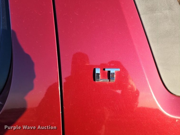 image for item DQ8556 2007 Chevrolet Avalanche  Crew Cab pickup truck