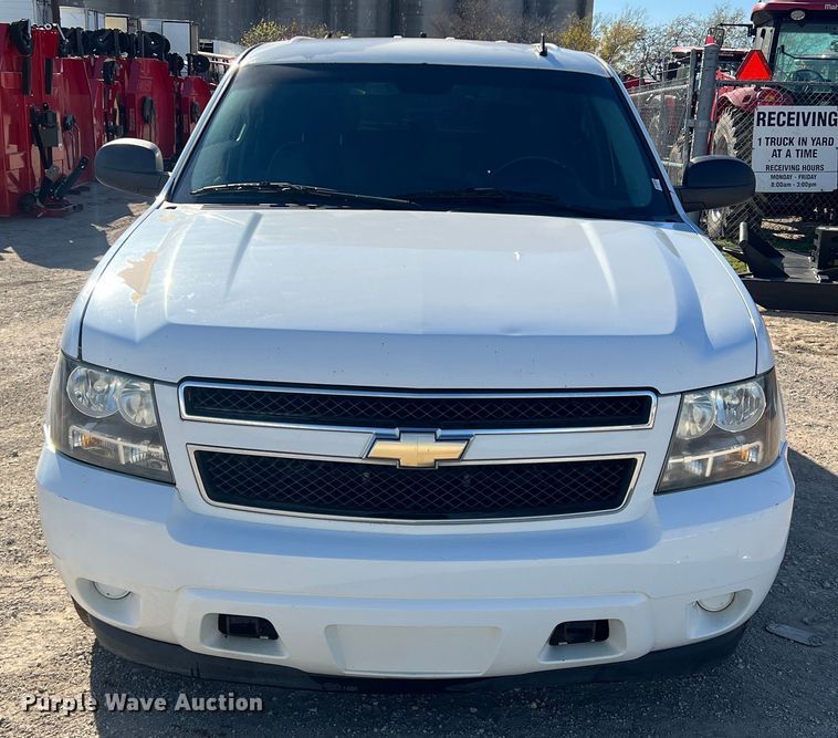 image for item DS2475 2009 Chevrolet Suburban 2500  SUV