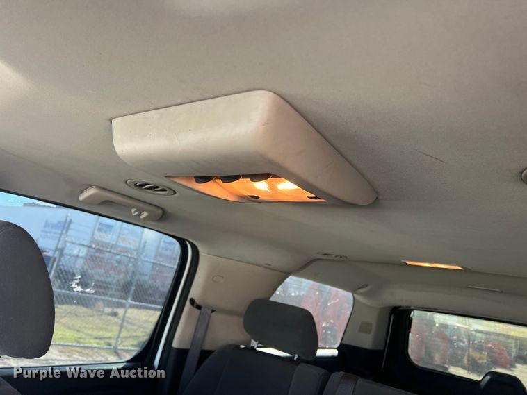 image for item DS2475 2009 Chevrolet Suburban 2500  SUV