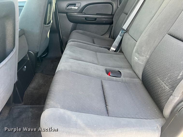 image for item DS2475 2009 Chevrolet Suburban 2500  SUV